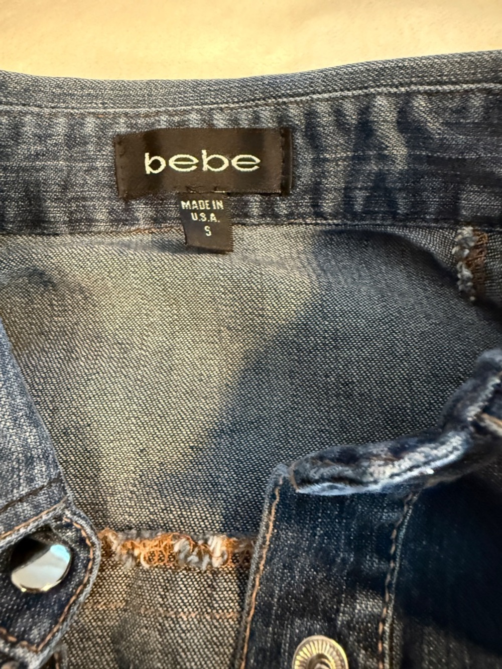 Bebe Vintage Y2K Fitted Frayed Denim Snap Front Shirt USA - Picture 3 of 9
